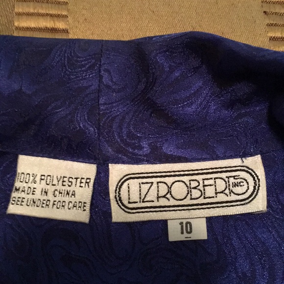 Pretty Size 10 Royal Blue Suit. - Picture 4 of 6